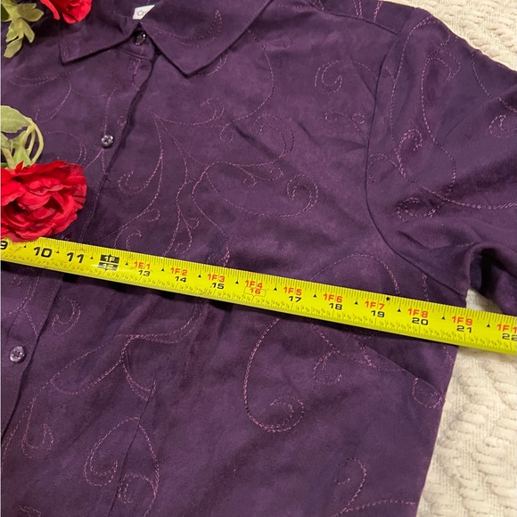 Croft and Barrow Size M Long Sleeve Button Front Blouse Blue - Purple Lot 2 New - Picture 8 of 13